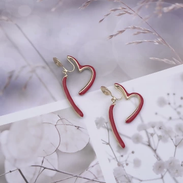 安可拉復古紅心×蚊香盤U型耳夾.avif