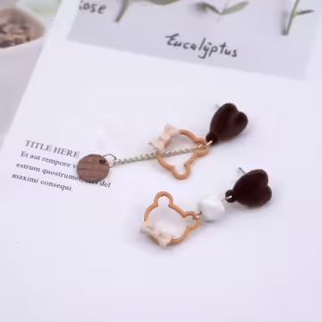 絨毛愛心小熊餅乾×不對稱吊墜耳環