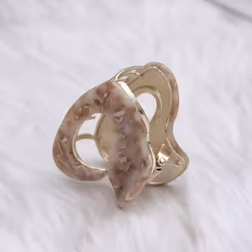 金屬流光×鯊魚夾×棕咖