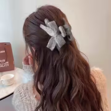 毛線蝴蝶結×鯊魚夾×共二色