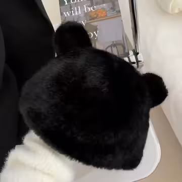 毛絨小熊×毛帽×黑色