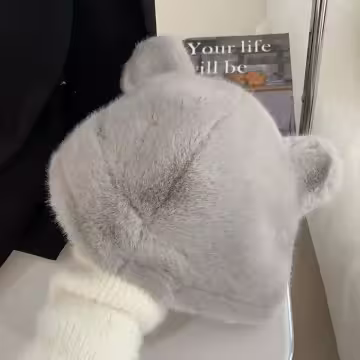 毛絨小熊×毛帽×灰色