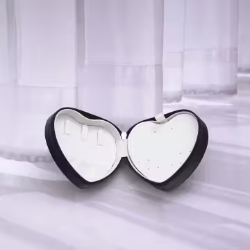 愛心雙層皮革×拉鍊飾品盒×黑色