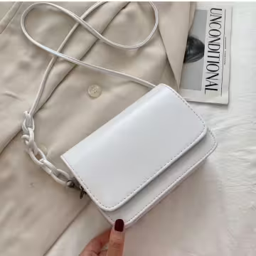 簡約純素面不對稱背帶×斜背包×白色