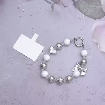 銀色蝴蝶結愛心白珠×手機腕帶掛繩