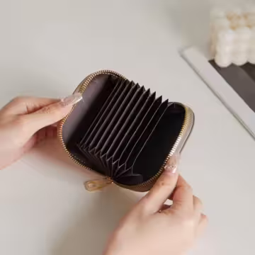 禮物綁帶荔枝紋皮革×風琴卡夾×駝灰