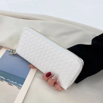 大編紋格紋×拉鍊長皮夾×白色.avif