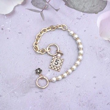 巴洛克珍珠LOVE吊牌×手機腕帶掛繩.avif