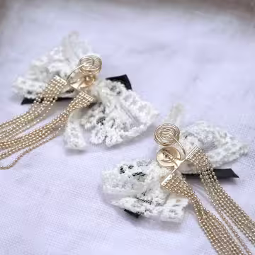 法式蕾絲蝴蝶結×蚊香盤U型耳夾