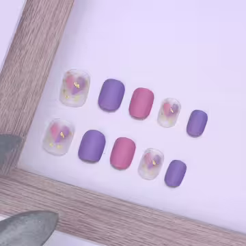 粉紫撞色愛心霧面×穿戴式手指甲片×二十四入
