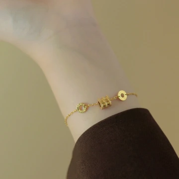 316鋼飾×羅馬數字小蠻腰 ×手鍊×金色.avif