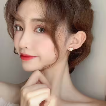 316鋼飾×波點點愛心×耳釘×共二色