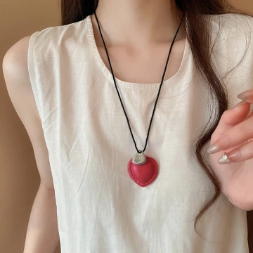 皮革愛心take it easy×蠟繩×可調節長項鍊×共三色.avif