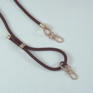 皮革編織×長度可調×手機斜背雙勾掛繩×棕咖.avif