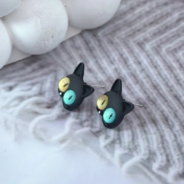 異瞳喵星人×吊墜耳環.avif