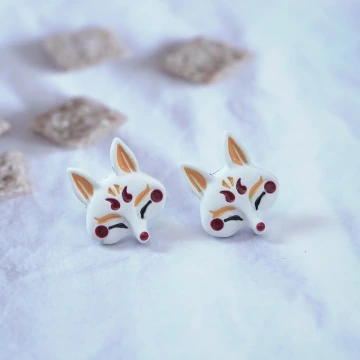 白色火狐狸×吊墜耳環.avif