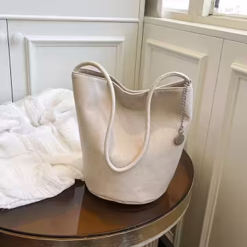 皮革圓身水桶包×肩背包×白色