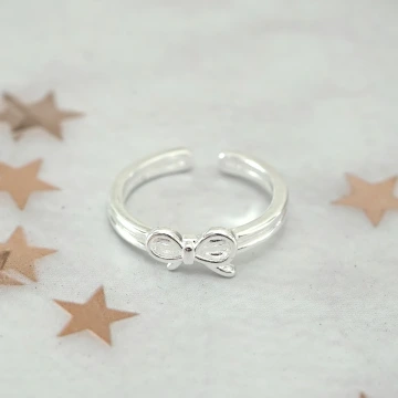 925銀飾&times;蝴蝶小結&times;開口戒指.avif