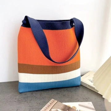 棕咖撞色&times;針織&times;單肩背包.avif