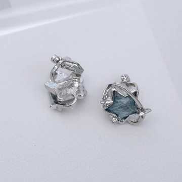 彗星繞星星&times;不對稱三角耳夾.avif