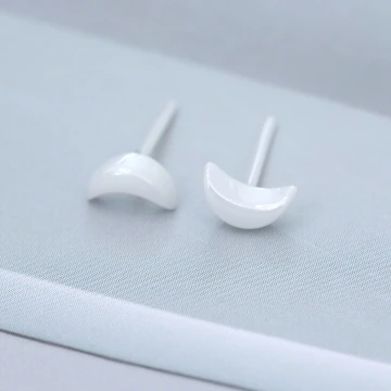綠金不規側邊框&times;吊墜耳環.avif