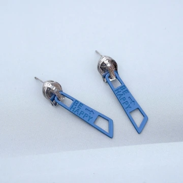 小金魚&times;耳環.avif
