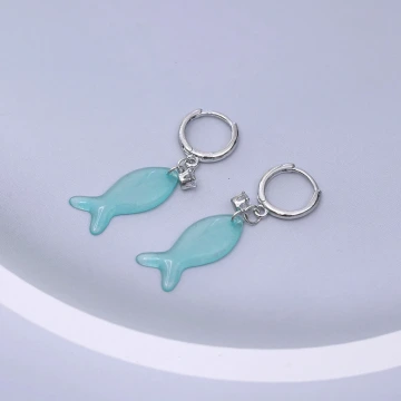 撞色復古小花&times;不對稱後掛式吊墜耳環.avif